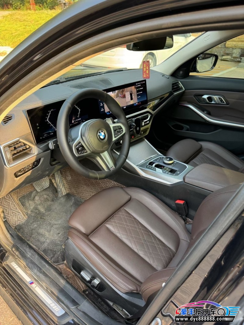 23年宝马3系轿车抵押车出售