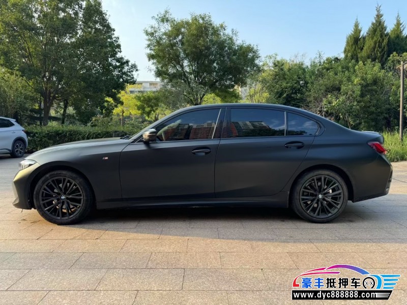 23年宝马3系轿车抵押车出售