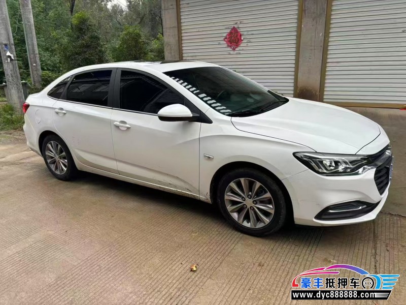 22年雪佛兰科鲁兹轿车抵押车出售