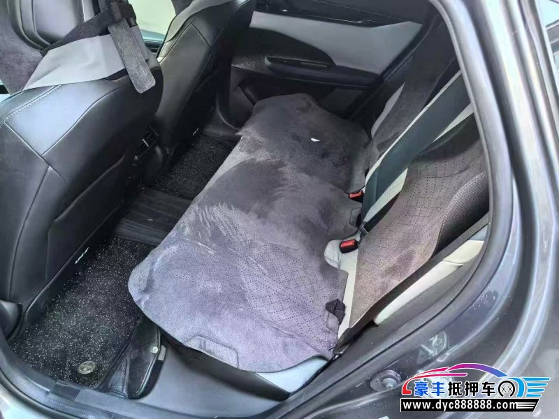 23年长安长安UNI轿车抵押车出售