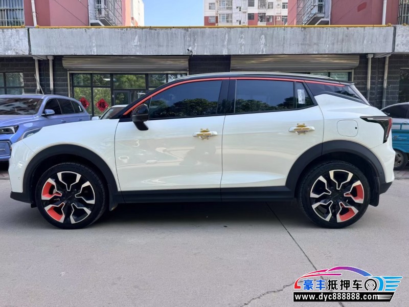 21年领克06轿车抵押车出售