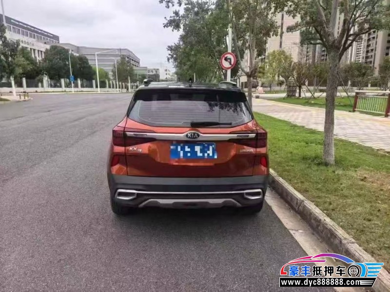 20年起亚KX3轿车抵押车出售