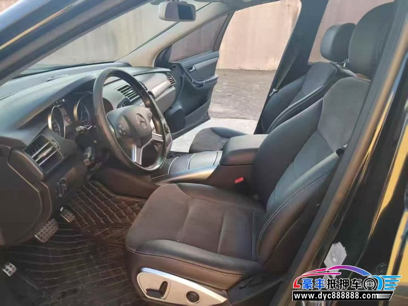 16年奔驰R轿车抵押车出售