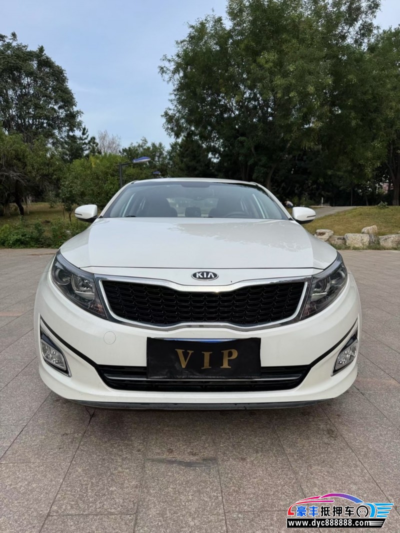 17年起亚K5轿车抵押车出售