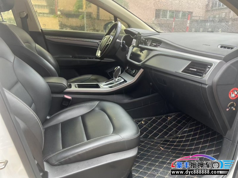 19年吉利帝豪轿车抵押车出售