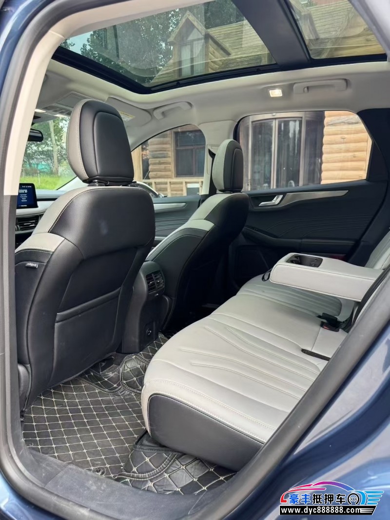 23年福特锐际轿车抵押车出售