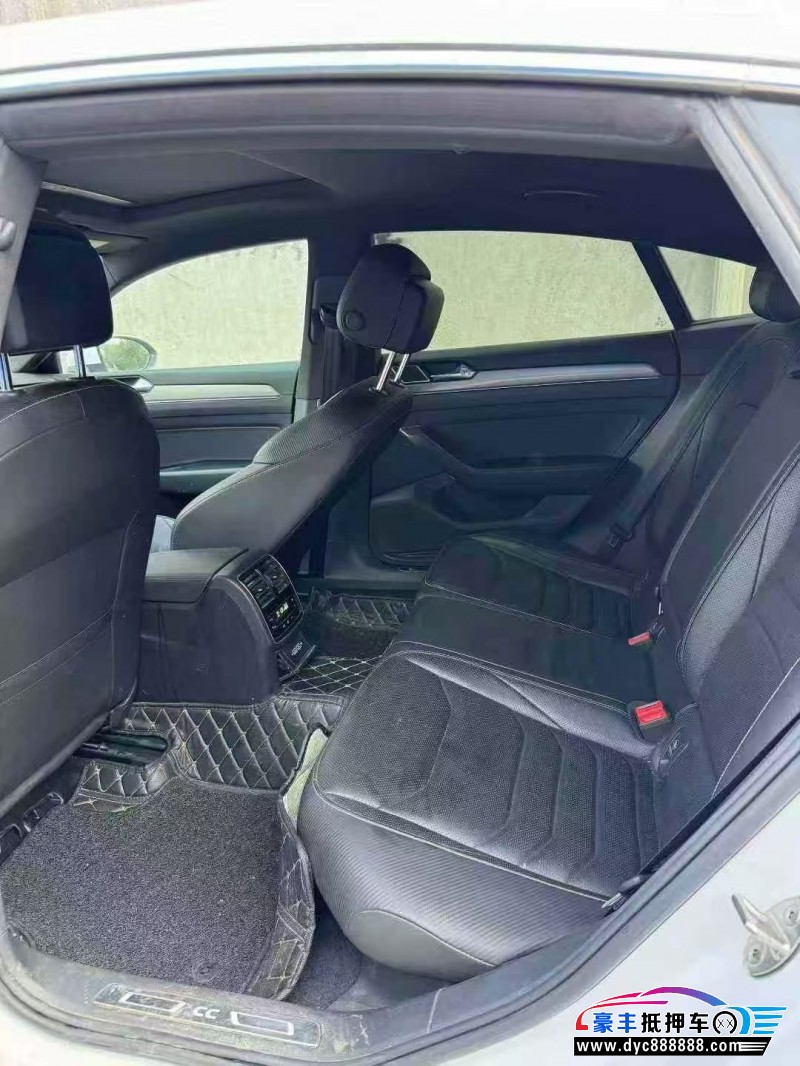 20年大众CC轿车抵押车出售