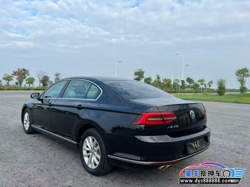 17年大众迈腾轿车抵押车出售