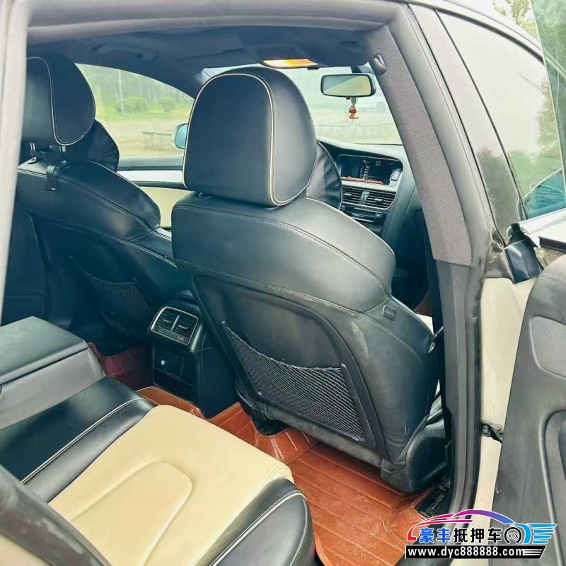 14年奥迪A5轿车抵押车出售