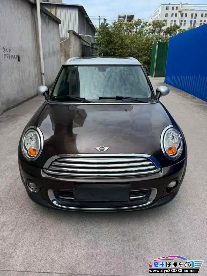 12年宝马MINI轿车抵押车出售