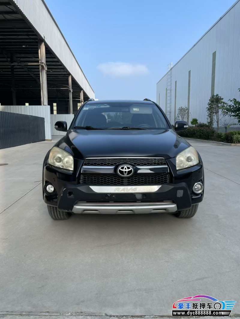 12年丰田RAV4轿车抵押车出售