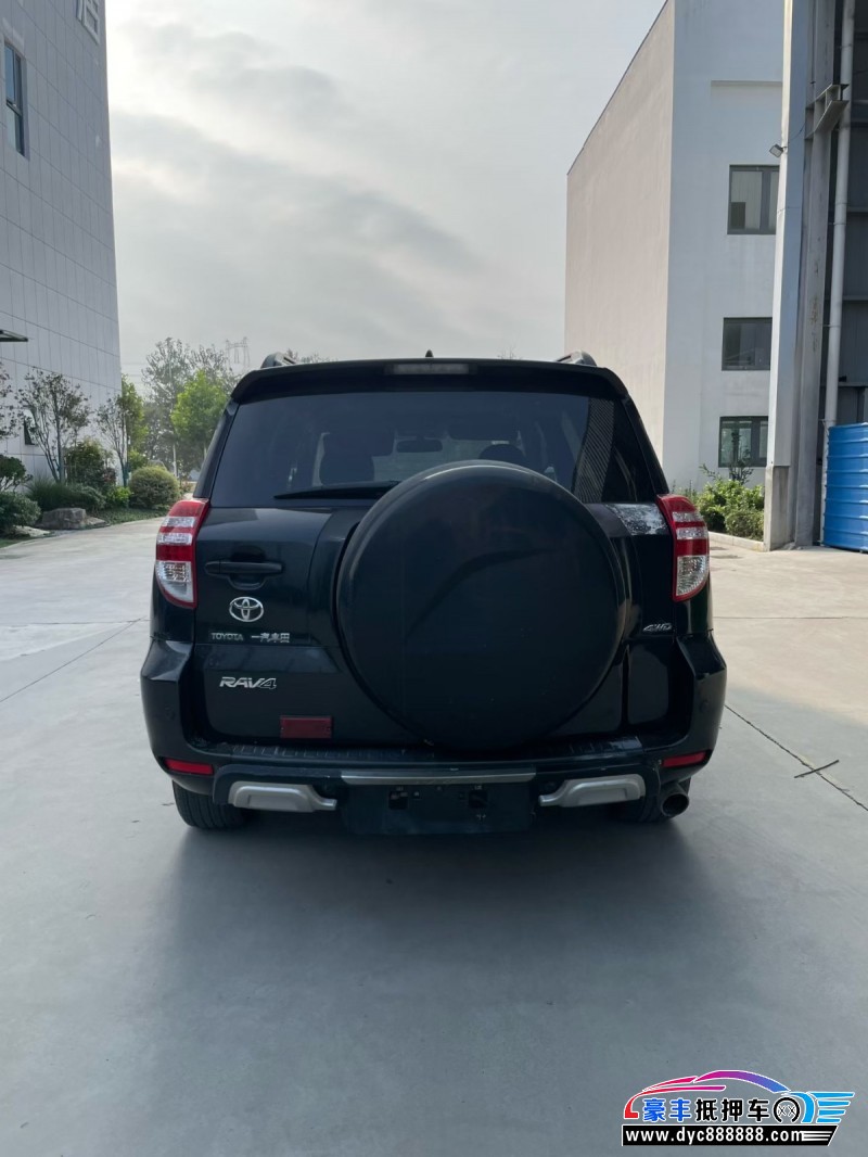 12年丰田RAV4轿车抵押车出售