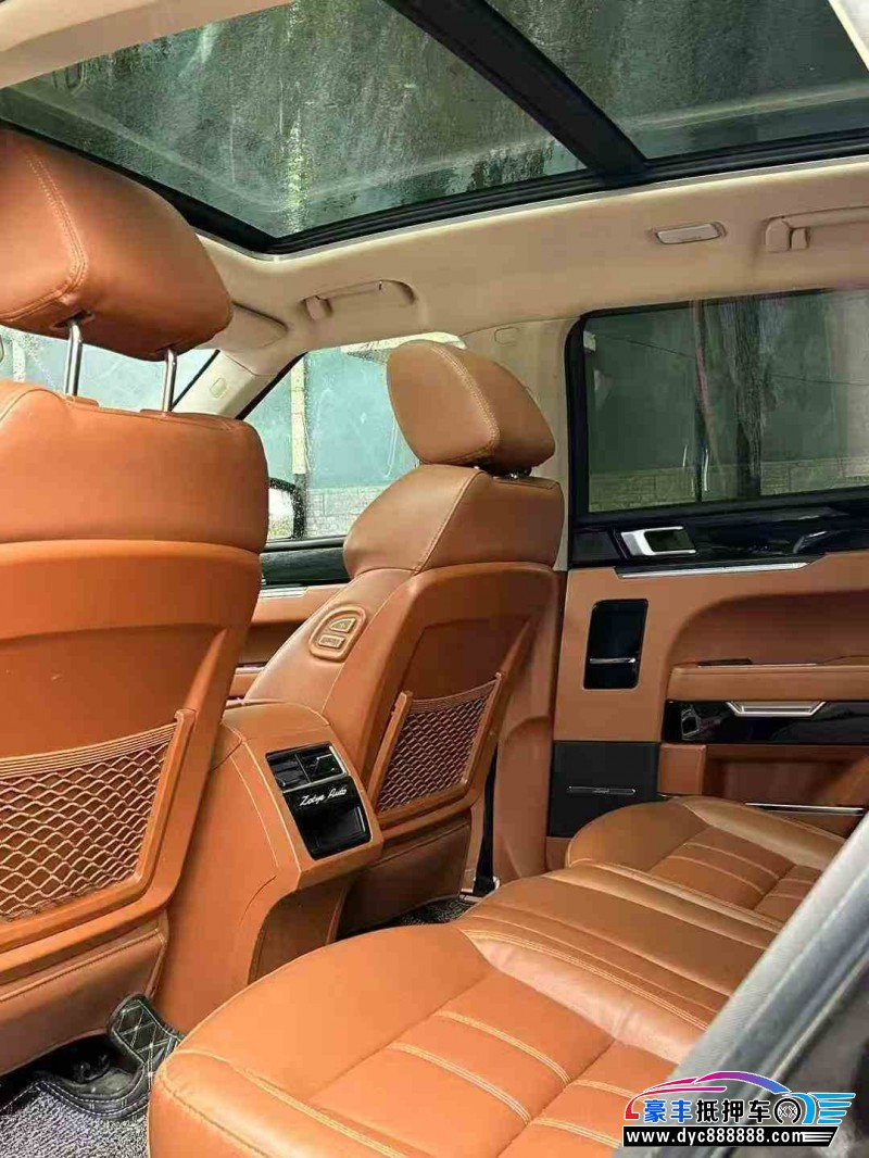 17年众泰T700轿车抵押车出售