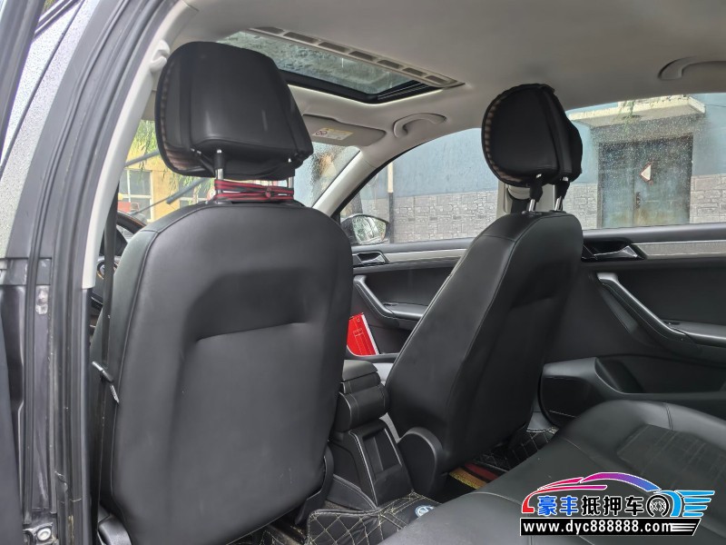 17年大众捷达轿车抵押车出售