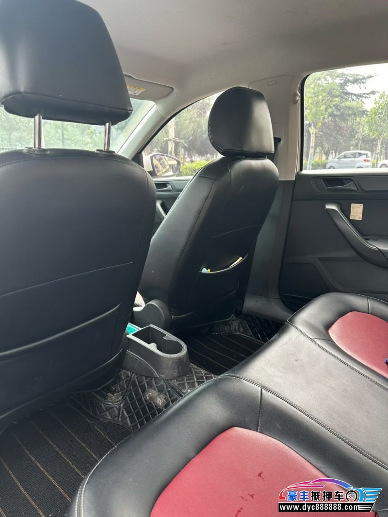 19年大众桑塔纳轿车抵押车出售