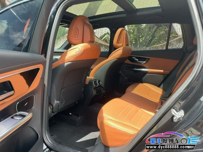 23年奔驰GLC轿车抵押车出售