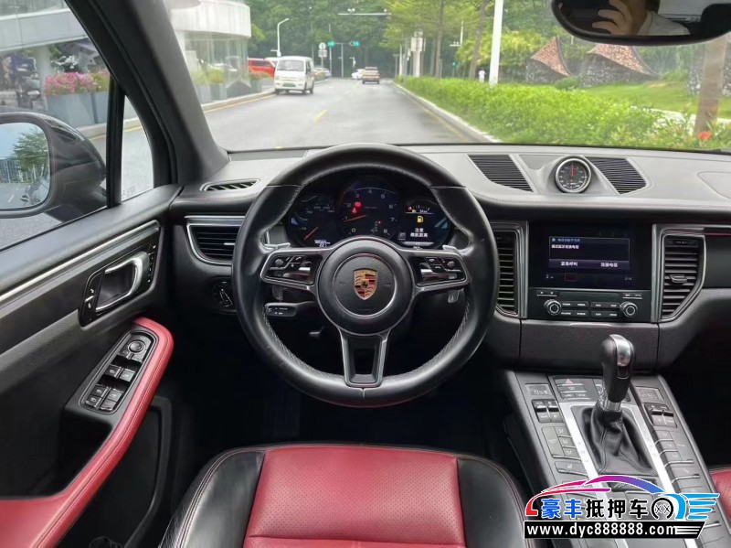 18年保时捷Macan迈凯轿车抵押车出售