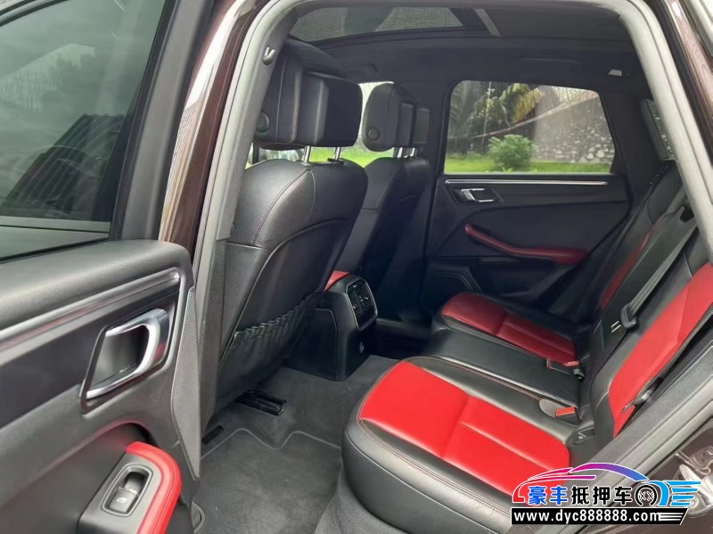 18年保时捷Macan迈凯轿车抵押车出售