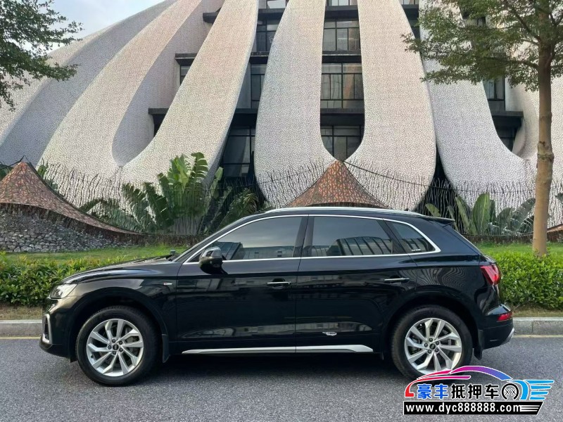 23年奥迪Q5轿车抵押车出售