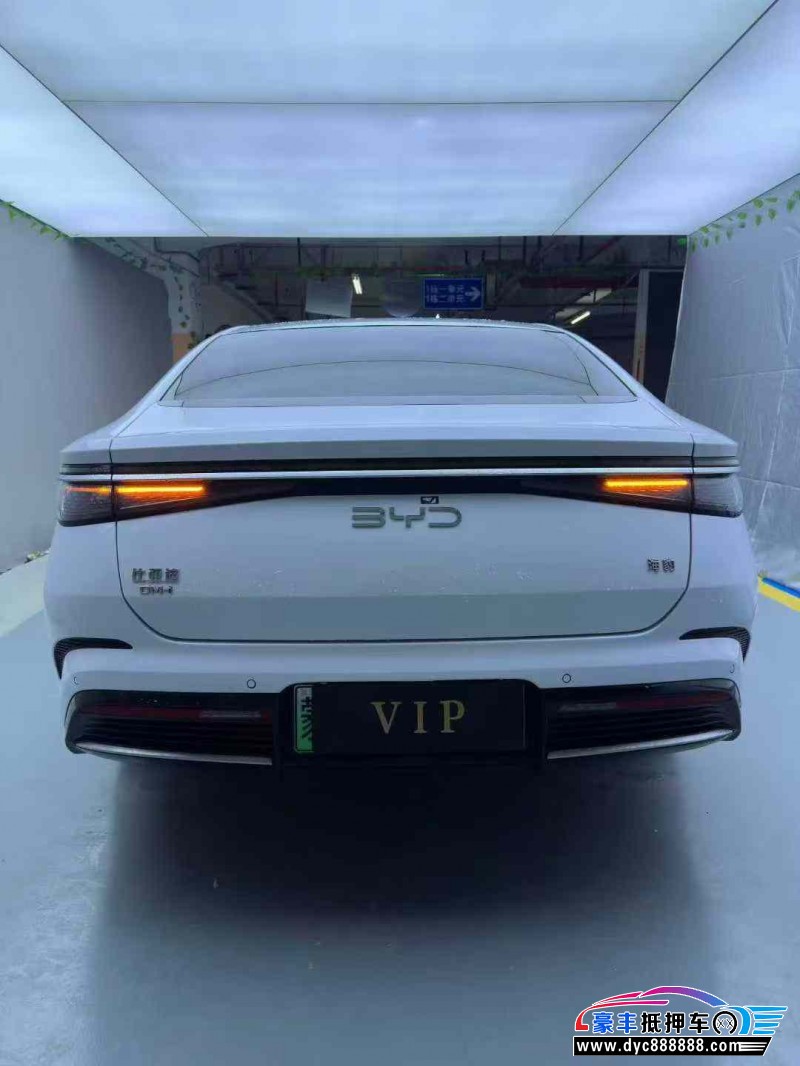 23年比亚迪海豹轿车抵押车出售