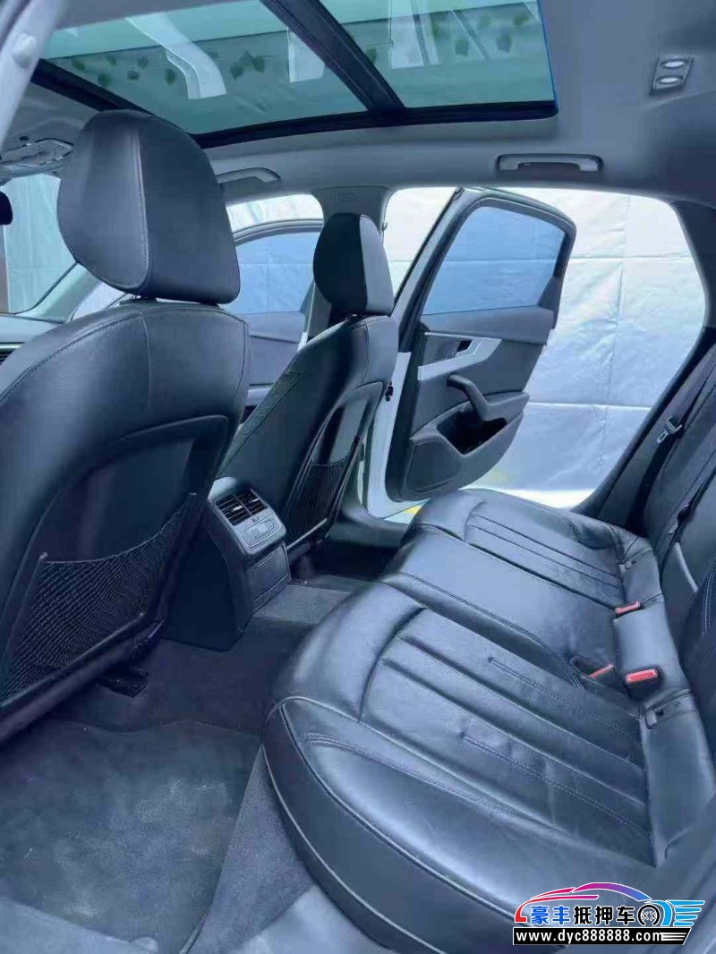 18年奥迪A4L轿车抵押车出售