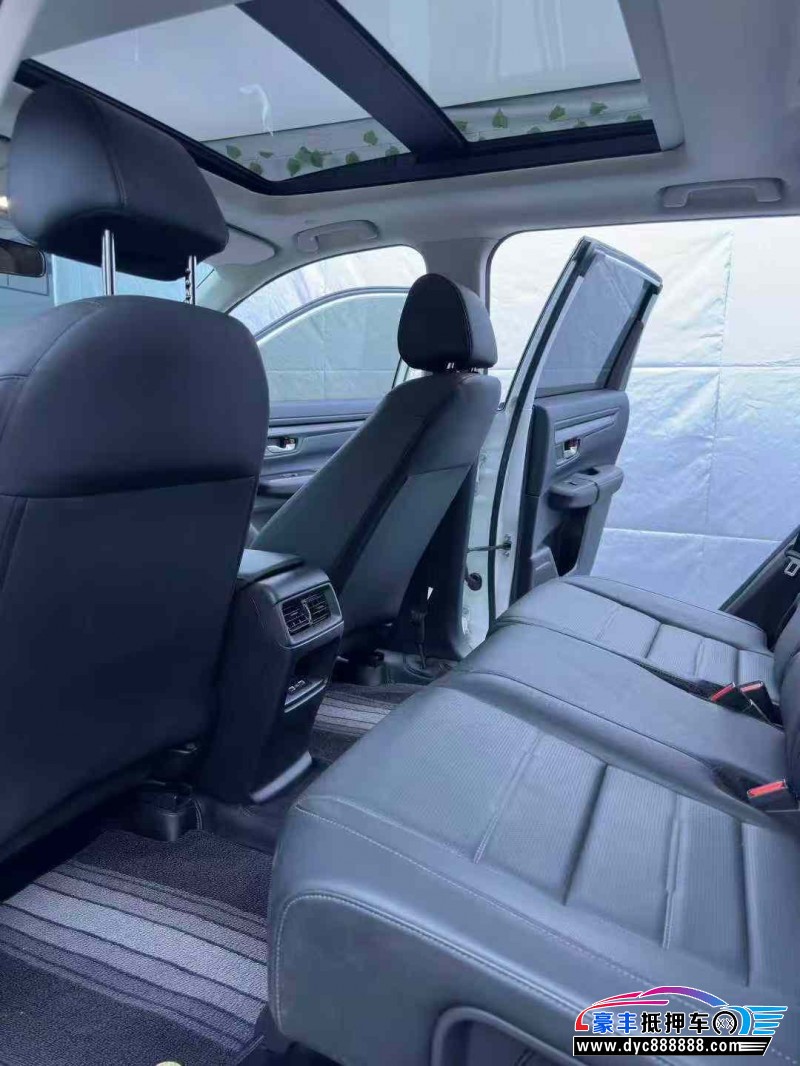 23年本田CR-V轿车抵押车出售