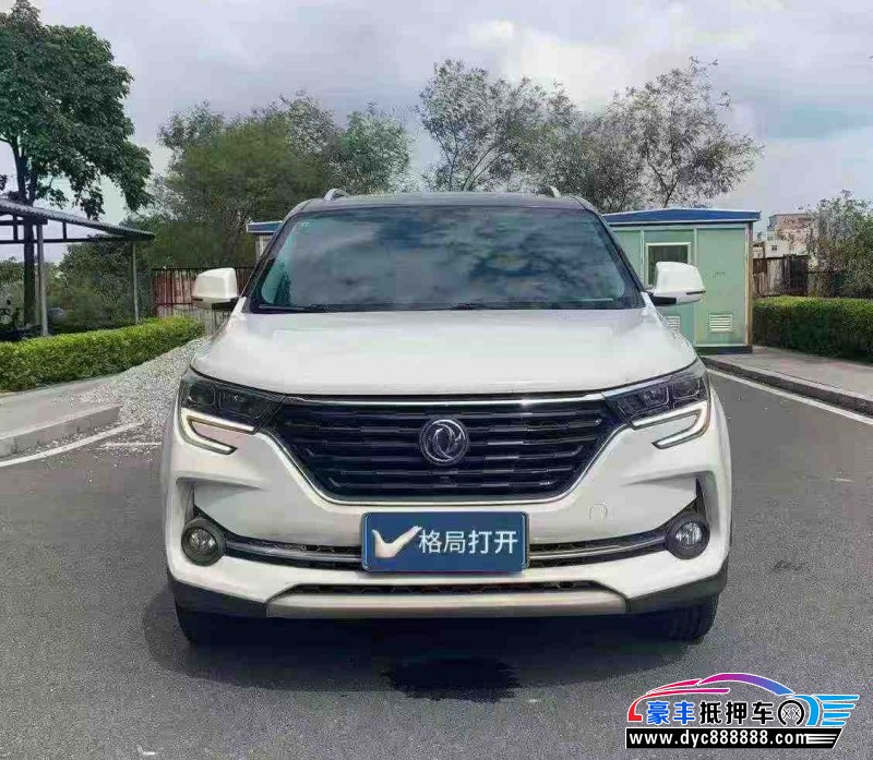 19年东风风行T5轿车抵押车出售