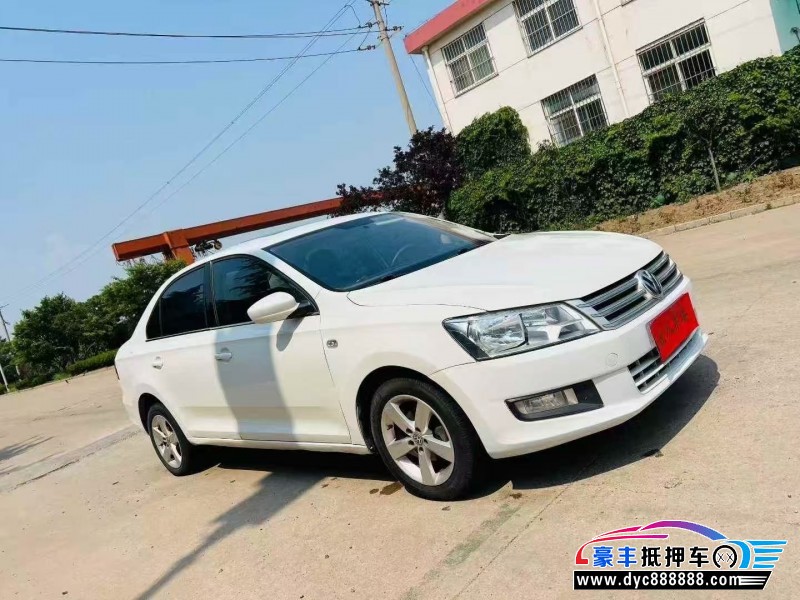 15年大众桑塔纳轿车抵押车出售