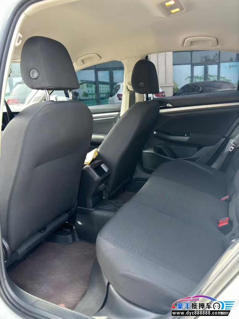 22年大众宝来轿车抵押车出售