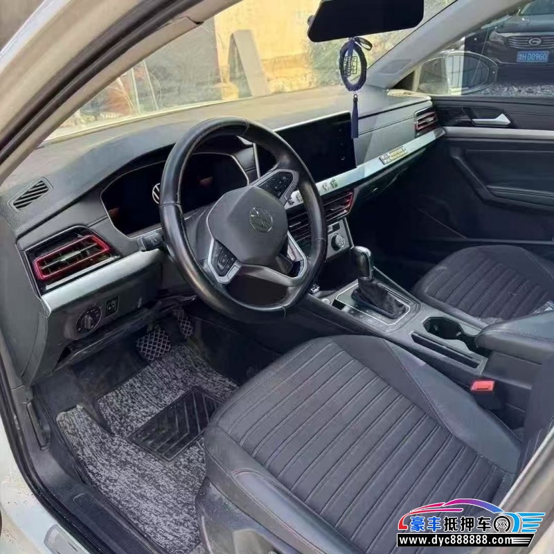 22年大众朗逸轿车抵押车出售