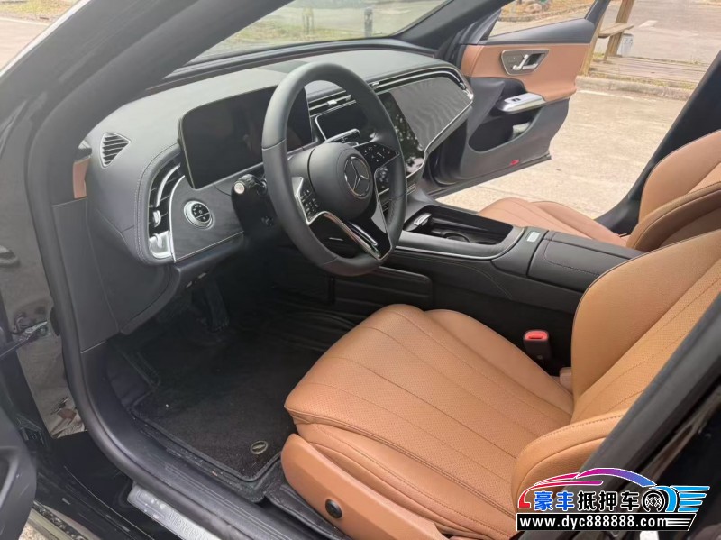 25年奔驰E轿车抵押车出售