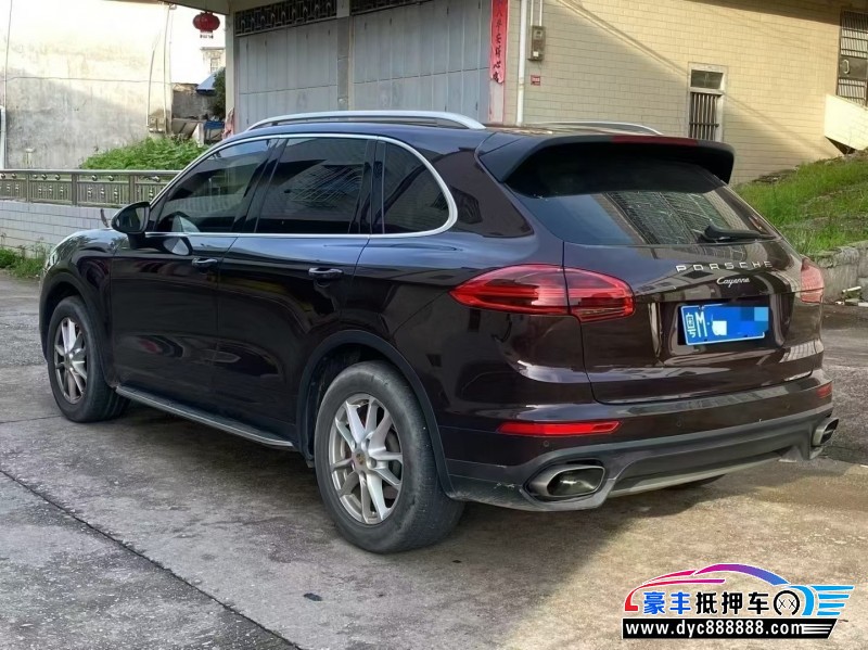 17年保时捷卡宴轿车抵押车出售