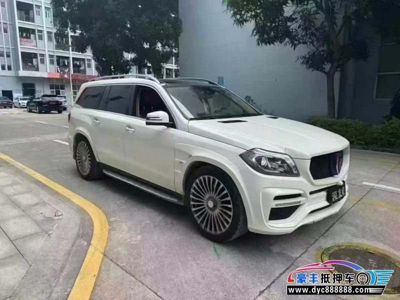 17年奔驰GL轿车抵押车出售