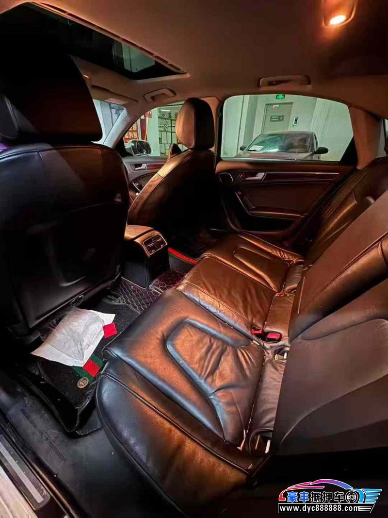 15年奥迪A4轿车抵押车出售