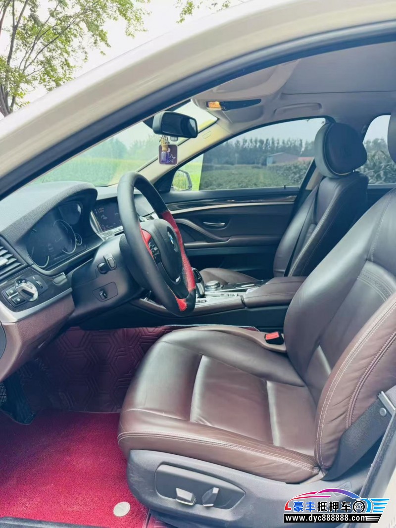 17年宝马5系轿车抵押车出售