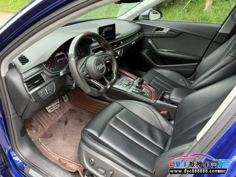 17年奥迪A4L轿车抵押车出售