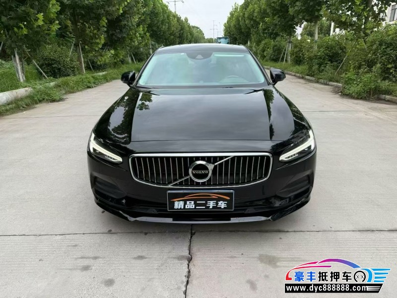 17年沃尔沃S90轿车抵押车出售