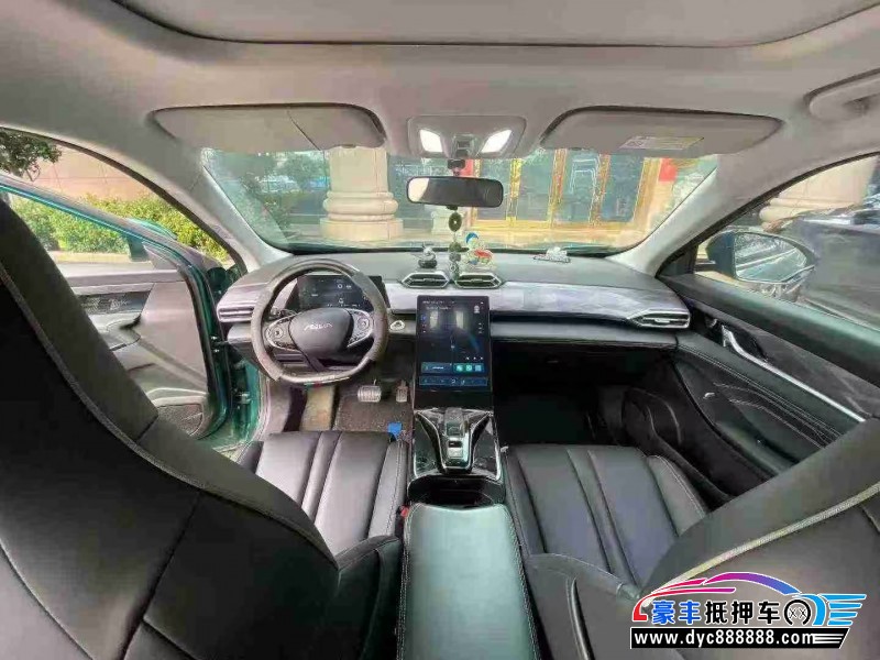 24年东风风神浩瀚轿车抵押车出售