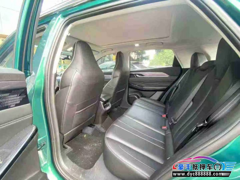 24年东风风神浩瀚轿车抵押车出售