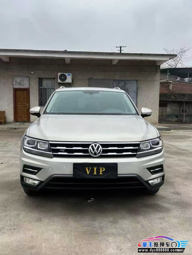 17年大众途观L轿车抵押车出售