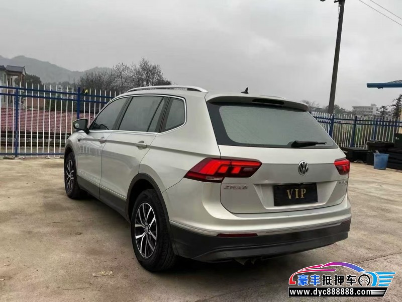 17年大众途观L轿车抵押车出售