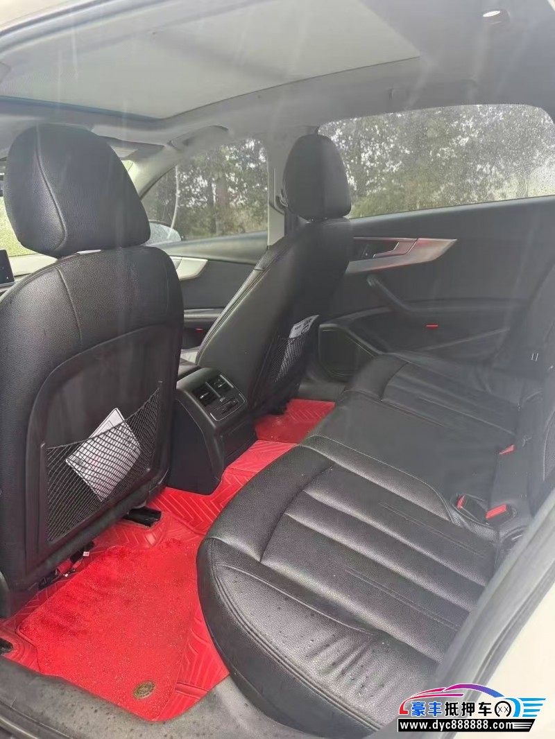 18年奥迪A4L轿车抵押车出售