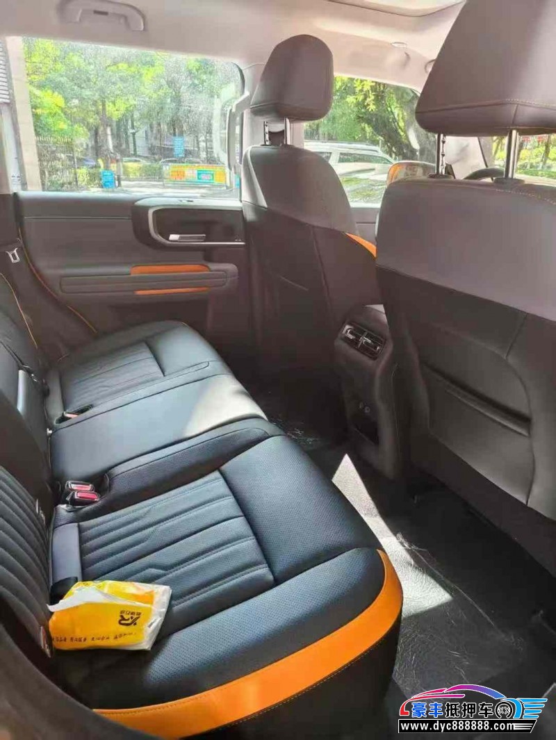 25年北京BJ40轿车抵押车出售