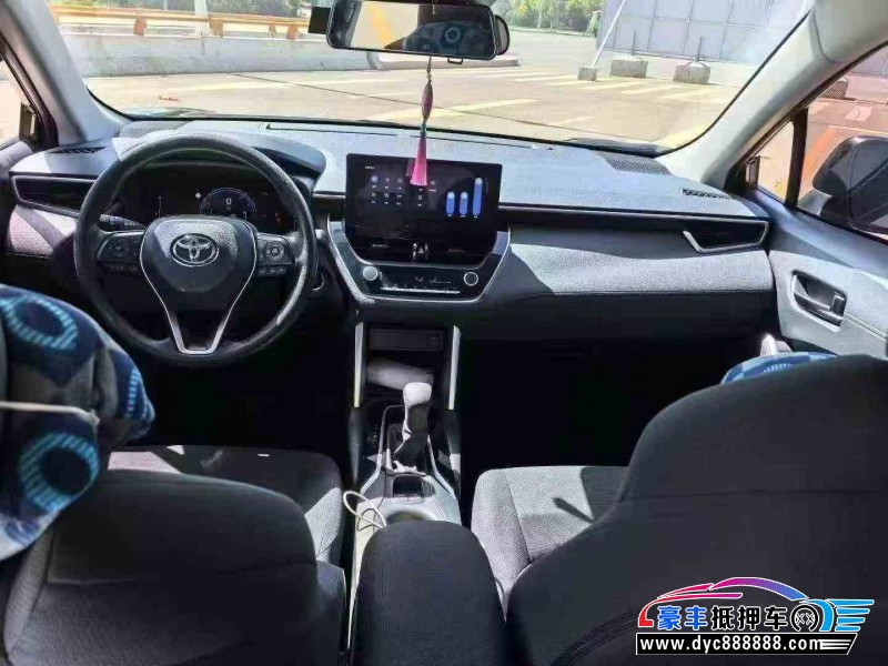 23年丰田锋兰达轿车抵押车出售