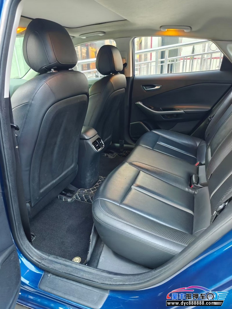 20年现代菲斯塔轿车抵押车出售