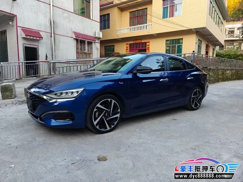 20年现代菲斯塔轿车抵押车出售