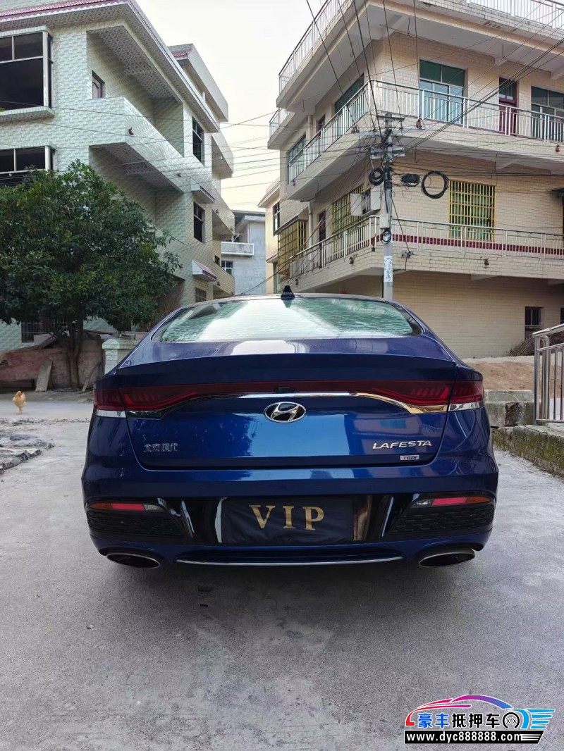 20年现代菲斯塔轿车抵押车出售