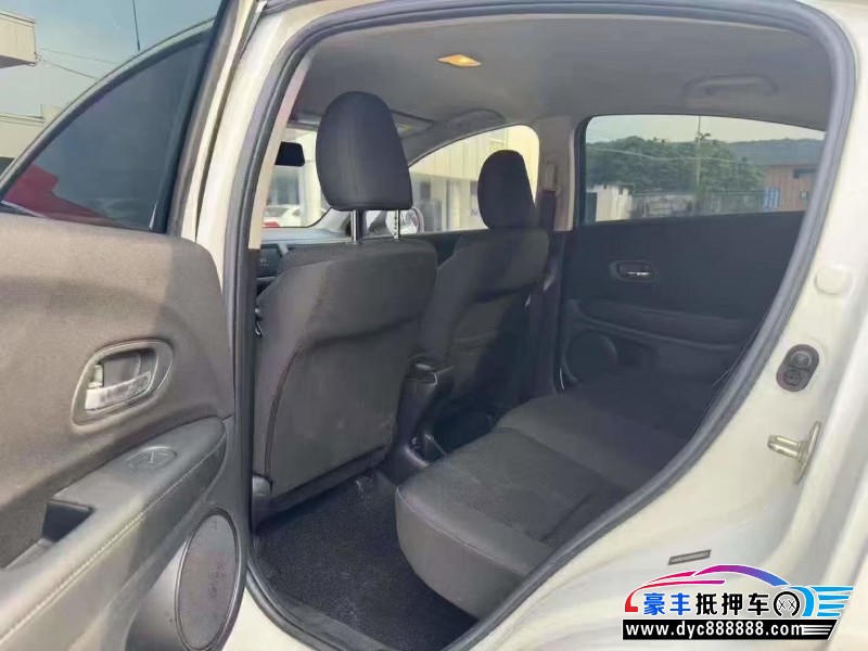 22年本田缤智轿车抵押车出售