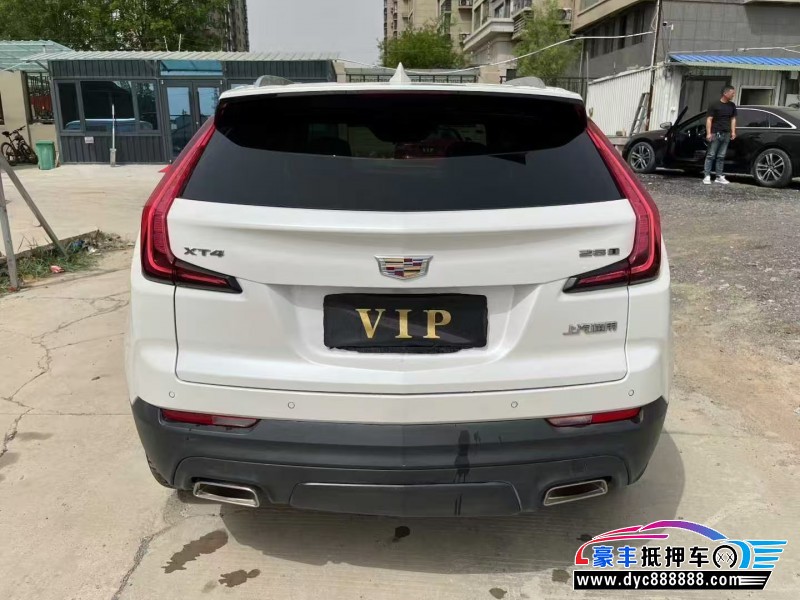20年凯迪拉克XT4轿车抵押车出售