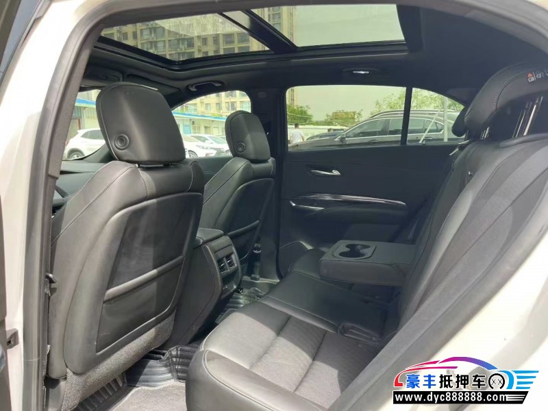 20年凯迪拉克XT4轿车抵押车出售